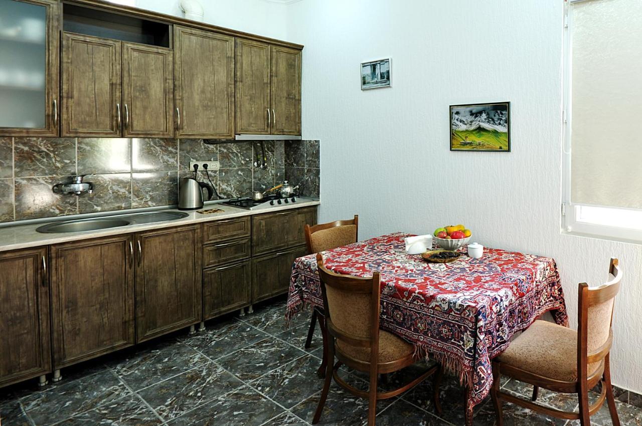 Vorontsov Old Tbilisi Apartment Exterior photo