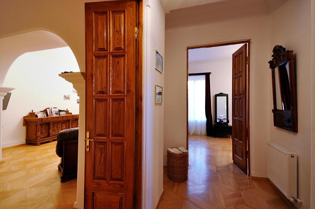 Vorontsov Old Tbilisi Apartment Exterior photo